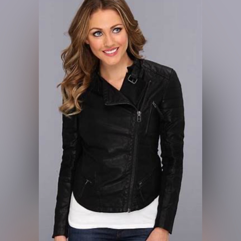 Nwt Nordstrom blank nyc black moto jacket small hip zip detail
